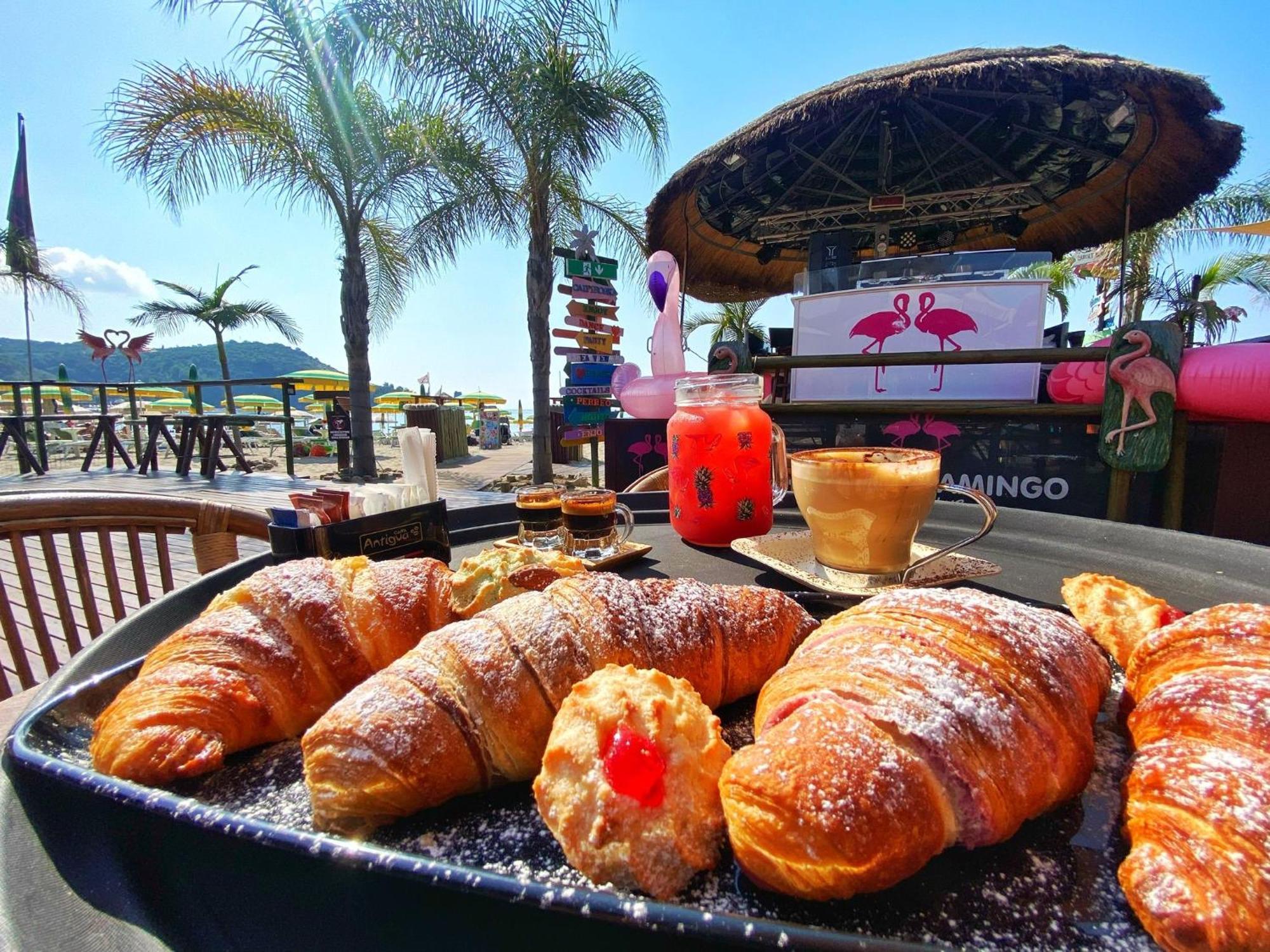 Flamingo Suites 마리나디카메로타 외부 사진